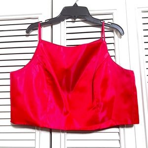 Scott McClintock, crop top, red size 8